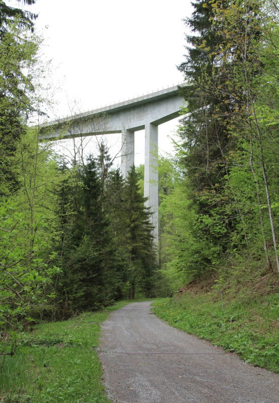 Lorzentobelbrücken - Spannbetonbrücke